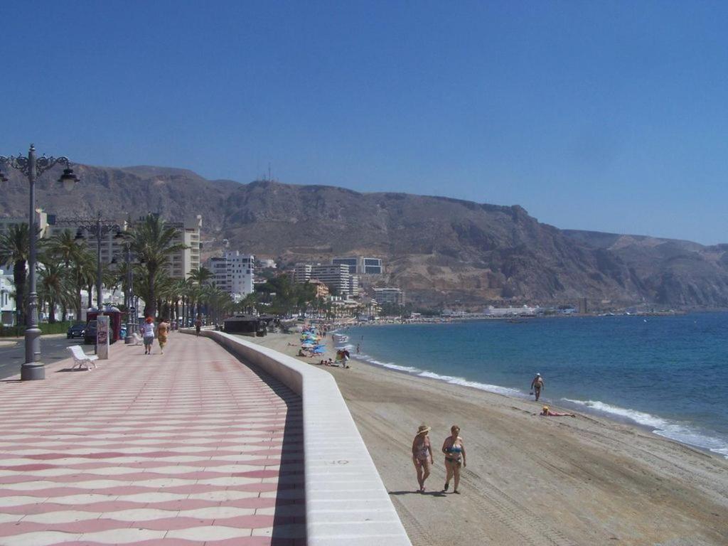 Апартаменты Piso Relax Piscina Y Playa Aguadulce Агвадульсе Экстерьер фото